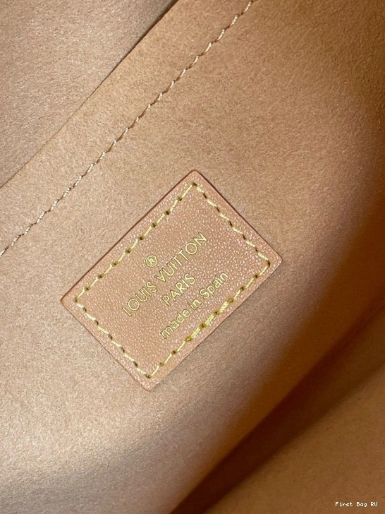 Firstbag MM LOUIS ONTHEGO VUITTON 0804